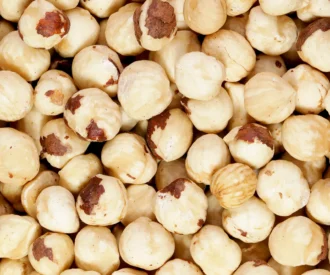 مغز فندق ایرانی خام