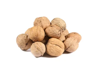 گردو ایرانی با پوست