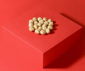 مغز فندق خارجی خام