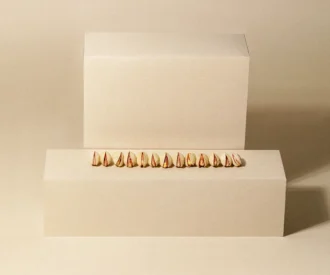 پسته احمد آقایی خام