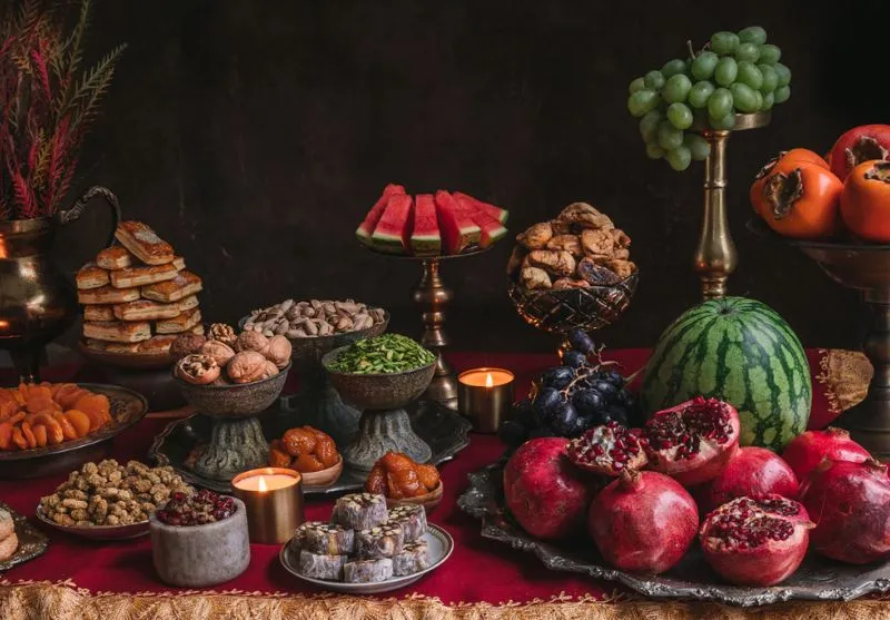 لیست وسایل شب یلدا برای عروس