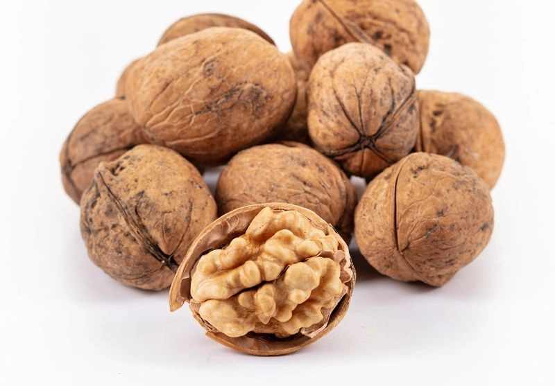 خواص زنیان و گردو