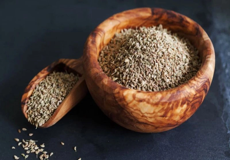 خواص زنیان و گردو