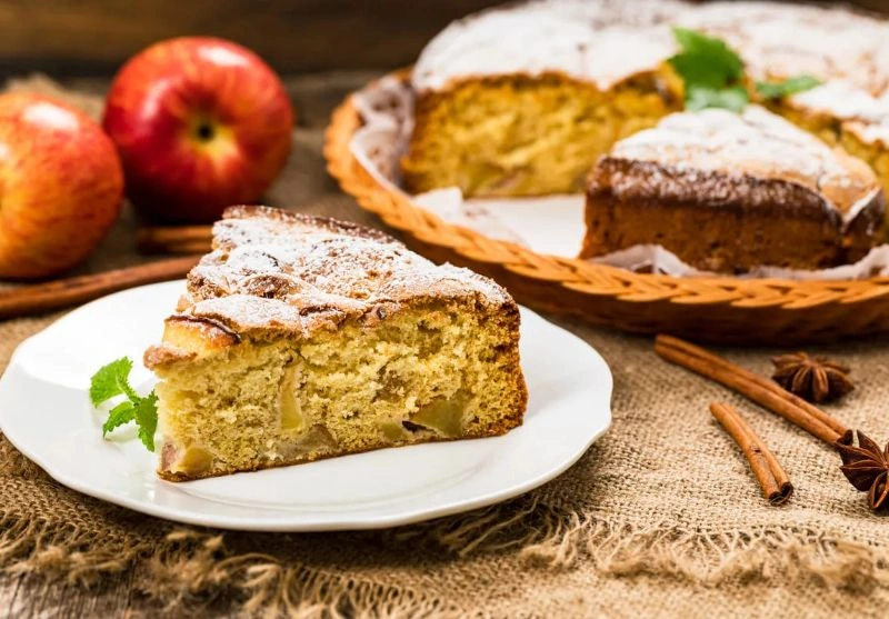 طرز تهیه کیک سیب و دارچین و گردو